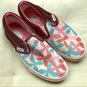 Vans women’s fun flowers